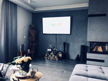 Płyta betonowa ultra lekka porowata jasny popiel - struktura porowata - realizacje