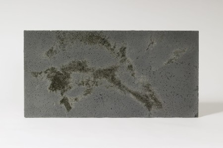 Płyta beton architektoniczny ultra lekka ciemny popiel z kruszywem black, struktura porowata