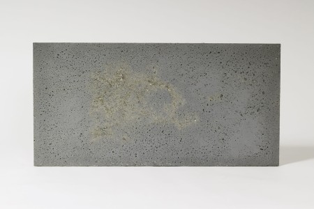 Płyta beton architektoniczny ultra lekka ciemny popiel z kruszywem silver, struktura porowata