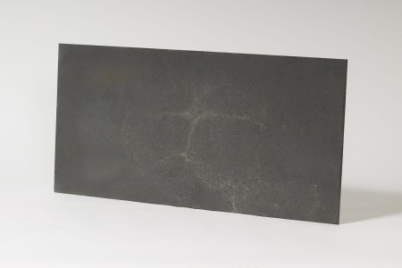 Płyta beton architektoniczny ultra lekka antracyt z kruszywem silver, struktura średnioporowata