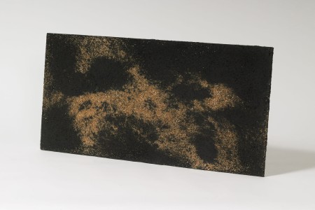 Płyta beton architektoniczny ultra lekka grafit z kruszywem gold, struktura porowata