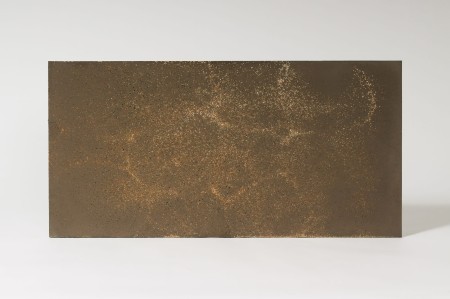 Płyta betonowa ultra lekka brąz z kruszywem gold, struktura średnioporowata
