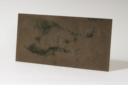 Płyta betonowa ultra lekka brąz z kruszywem black, struktura porowata