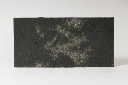 Płyta beton architektoniczny ultra lekka antracyt z kruszywem silver, struktura porowata