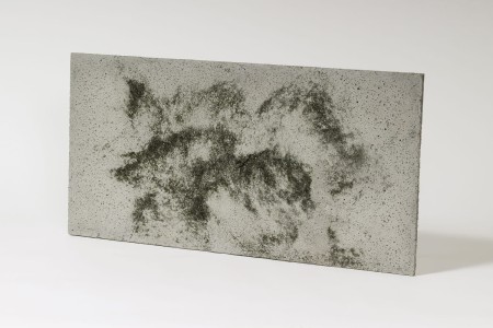 Płyta beton architektoniczny ultra lekka jasny popiel z kruszywem black, struktura porowata