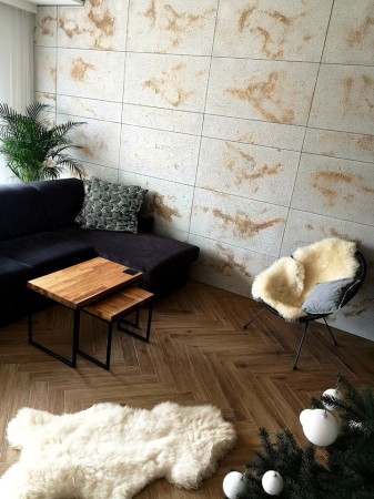 Płyta betonowa ultra lekka biała z kruszywem gold - struktura porowata