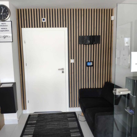 Lamele ścienne - naturalny fornir dębowy 30x40x2750 mm