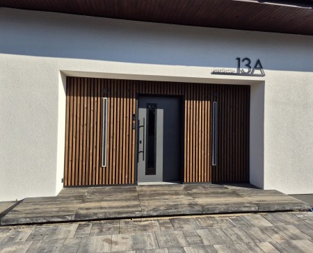 Lamele elewacyjne drewniane AW brązowy olejowany 415x2400 mm
