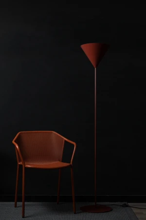 Konko Floor | Lampa podłogowa z aluminiowym kloszem